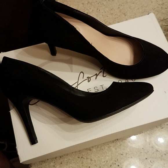 Cato NWT Black Suede Round Toe Pumps - Picture 3 of 3